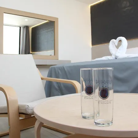 Hotel Parador Real